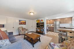 S1 - Epic - Surf Inn