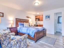 W5 - Fin - Whale Inn