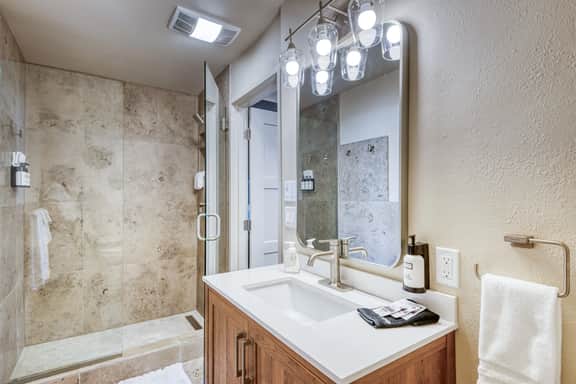 Bay Suites - Studio A