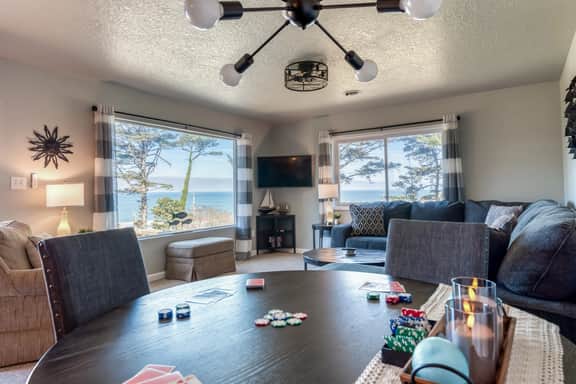 Pacific Lookout - Image 2