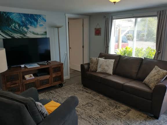 S2 - Cowabunga - Surf Inn - 2 Bed 2 Bath